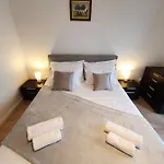 Apartment Zadoda Omis