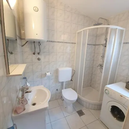 Apartment Zadoda *